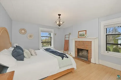 4203 Robinson Street Duluth MN 55804