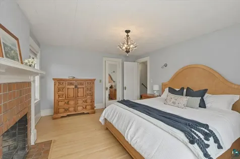 4203 Robinson Street Duluth MN 55804