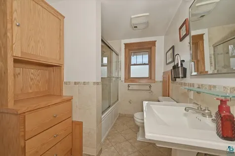 4203 Robinson Street Duluth MN 55804