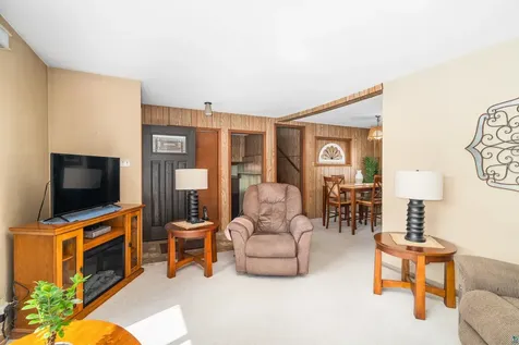 141 Alice Street Proctor MN 55810