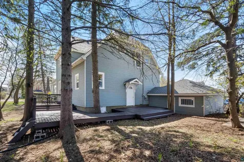 103 E 7th Street Superior WI 54880