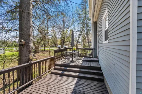 103 E 7th Street Superior WI 54880