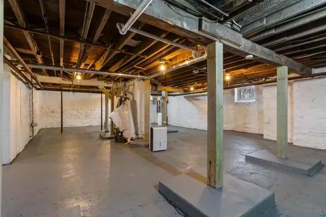 103 E 7th Street Superior WI 54880