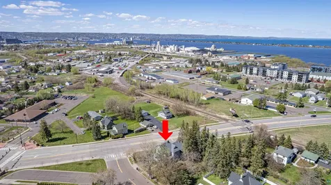 103 E 7th Street Superior WI 54880