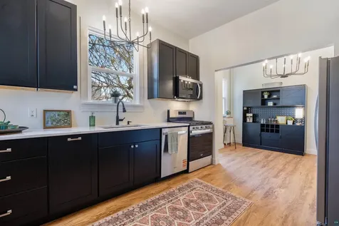 103 E 7th Street Superior WI 54880