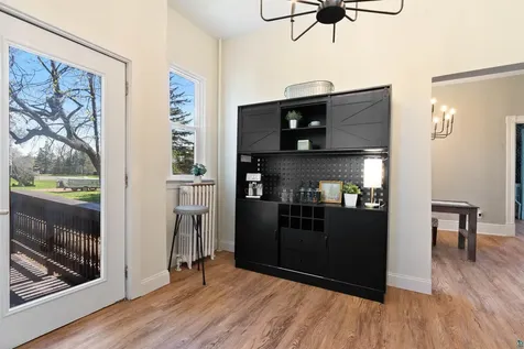 103 E 7th Street Superior WI 54880