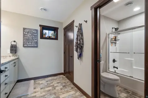 5378 Roosevelt Drive Hermantown MN 55811