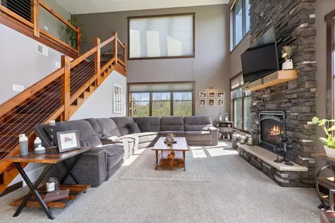 5378 Roosevelt Drive Hermantown MN 55811