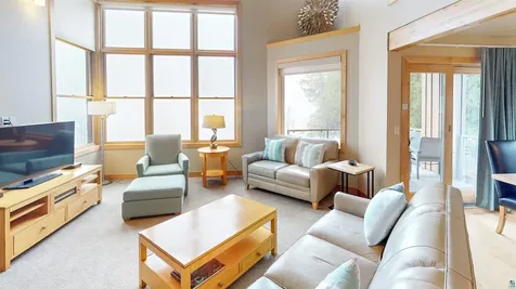 40 Surfside Drive Tofte MN 55615