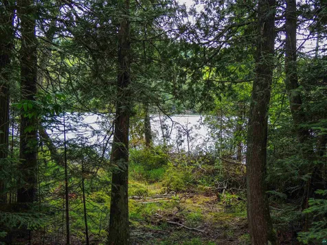 210 E Deeryard Lake Road Lutsen MN 55612