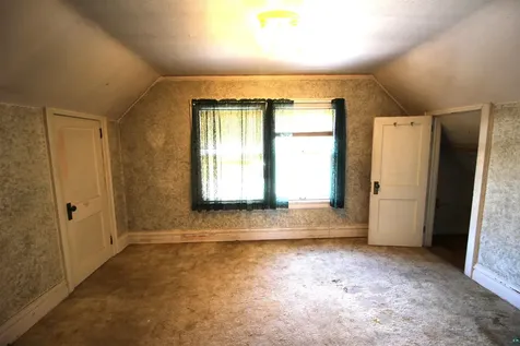 623 N 41st Avenue W Duluth MN 55807