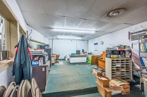 1206 E 25th Street Hibbing MN 55746-0000