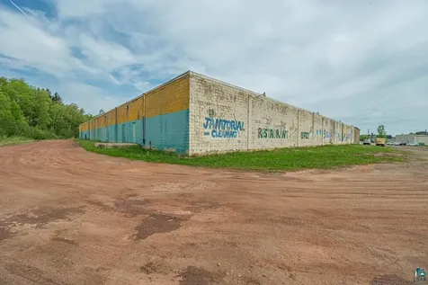 1206 E 25th Street Hibbing MN 55746-0000