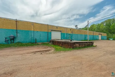 1206 E 25th Street Hibbing MN 55746-0000