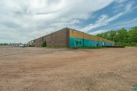 1206 E 25th Street Hibbing MN 55746-0000