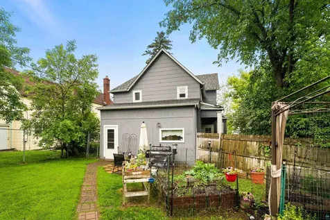 2101 E 1st Street Duluth MN 55812