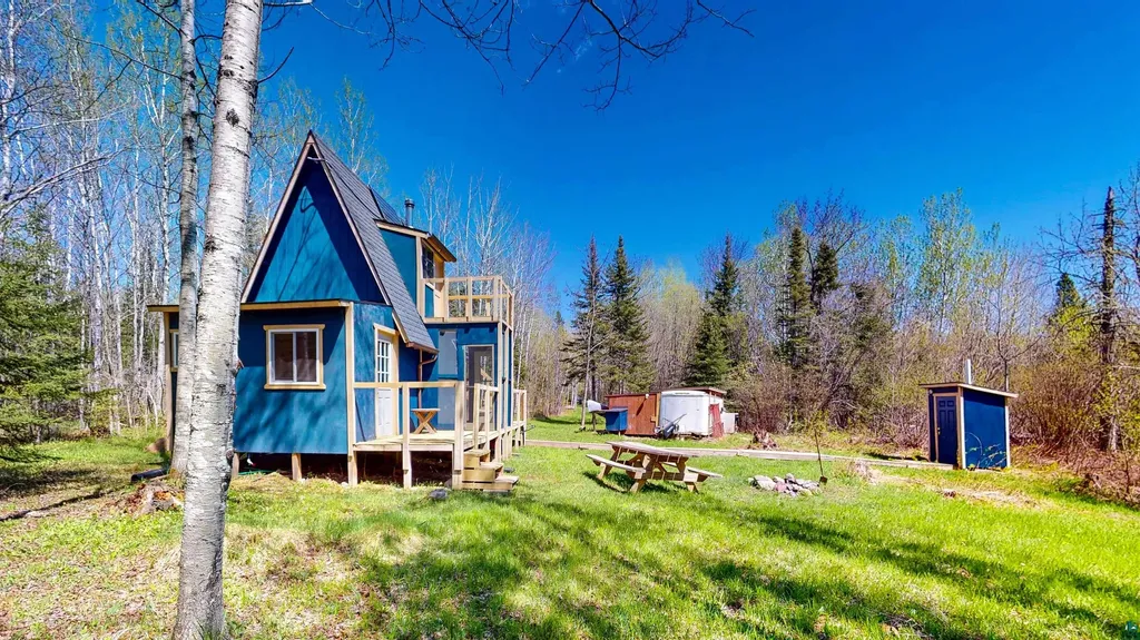 361 Moose Valley Road Hovland MN 55606