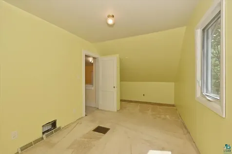 1940 Springvale Road Duluth MN 55811