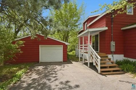 1940 Springvale Road Duluth MN 55811