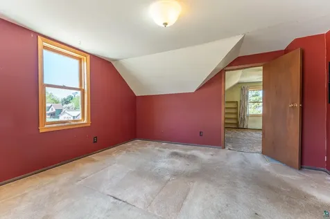 2 E Conan Street Ely MN 55731