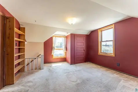 2 E Conan Street Ely MN 55731