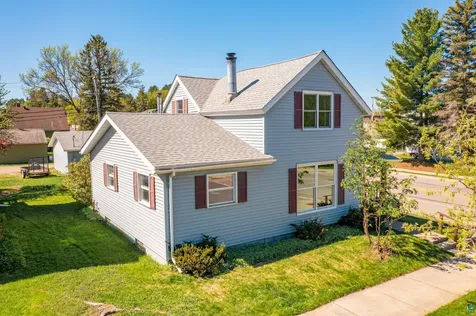 2 E Conan Street Ely MN 55731