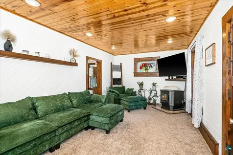 729 19th Street Two Harbors MN 55616