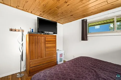 1724 Fern Avenue Duluth MN 55811
