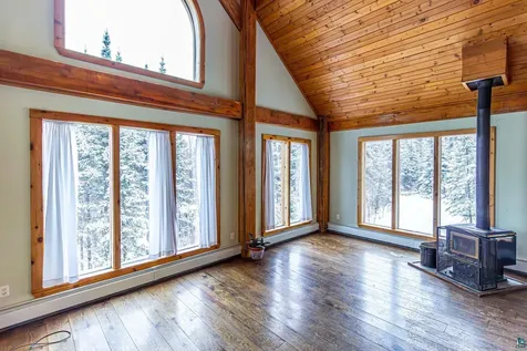 1247 Wolf Den Drive Ely MN 55731