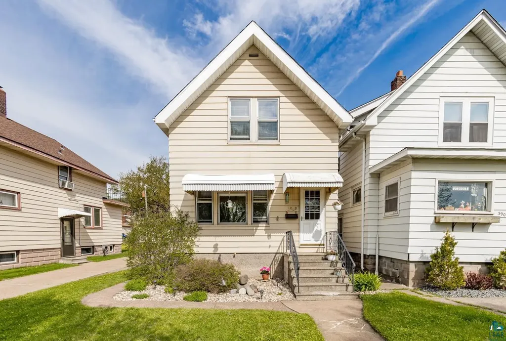 3909 W 4th Street Duluth MN 55807