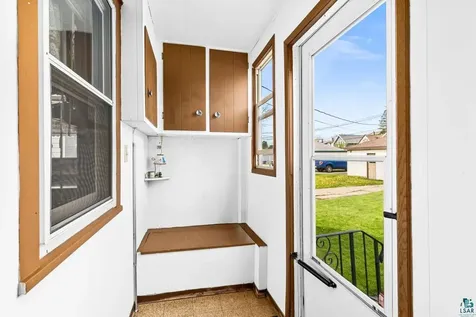 3909 W 4th Street Duluth MN 55807