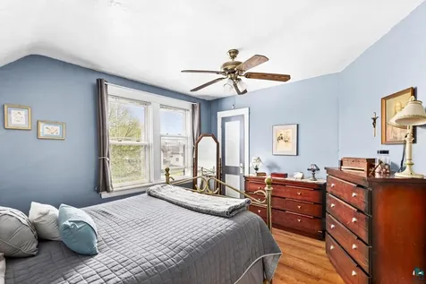 3909 W 4th Street Duluth MN 55807