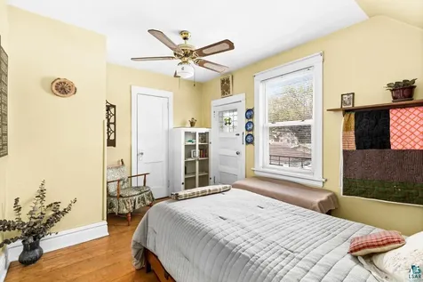 3909 W 4th Street Duluth MN 55807