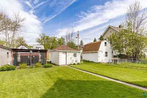 3909 W 4th Street Duluth MN 55807