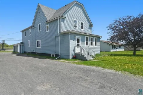 2811 E 3rd Street Superior WI 54880