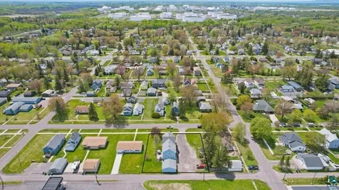 2811 E 3rd Street Superior WI 54880