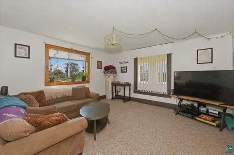 2811 E 3rd Street Superior WI 54880