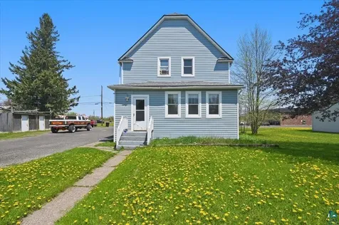 2811 E 3rd Street Superior WI 54880