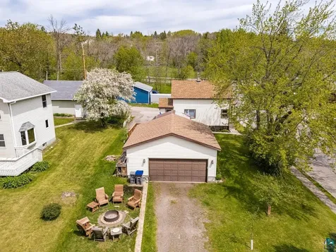 427 N 63rd Avenue W Duluth MN 55807