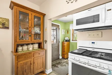427 N 63rd Avenue W Duluth MN 55807