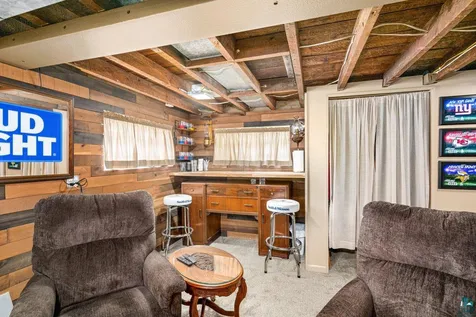 427 N 63rd Avenue W Duluth MN 55807