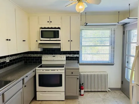 5090 London Road Duluth MN 55804