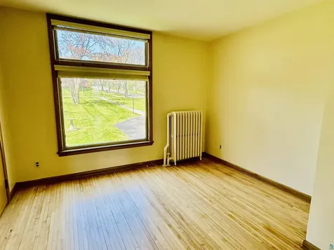 5090 London Road Duluth MN 55804