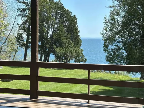 5090 London Road Duluth MN 55804