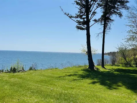5090 London Road Duluth MN 55804