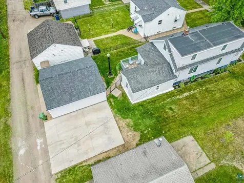 3219 4th Avenue W Hibbing MN 55746