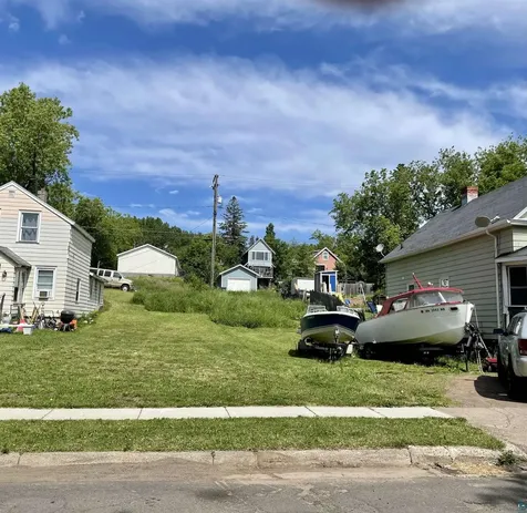 415 E 9th Street Duluth MN 55805