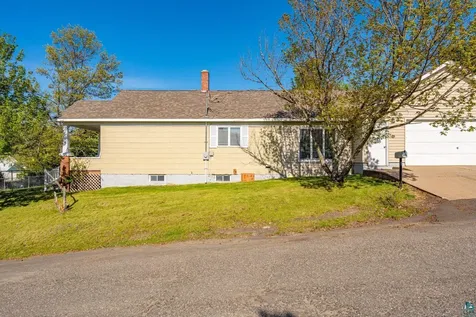 304 E James Street Ely MN 55731