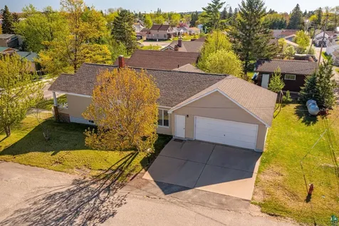 304 E James Street Ely MN 55731