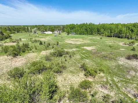 5404 S Midbon Road Superior WI 54880